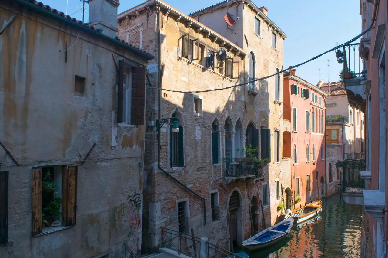 S & L House Apartment Venice Italy