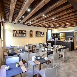 Otel Silva, Venedik